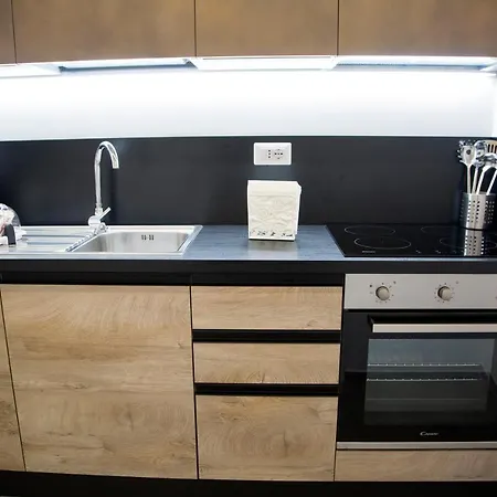 בית הארחה Bianca's 4*