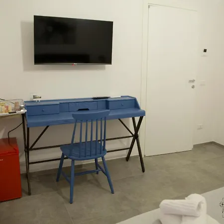 Bianca's 4* טרני